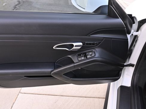 Used 2014 Porsche Cayman S RWD image 44