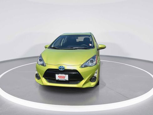 Used 2015 Toyota Prius C Two FWD image 3