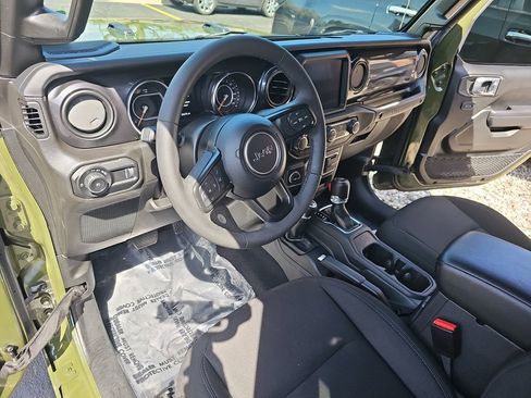 Certified 2023 Jeep Wrangler Unlimited Sport AWD/4WD image 15
