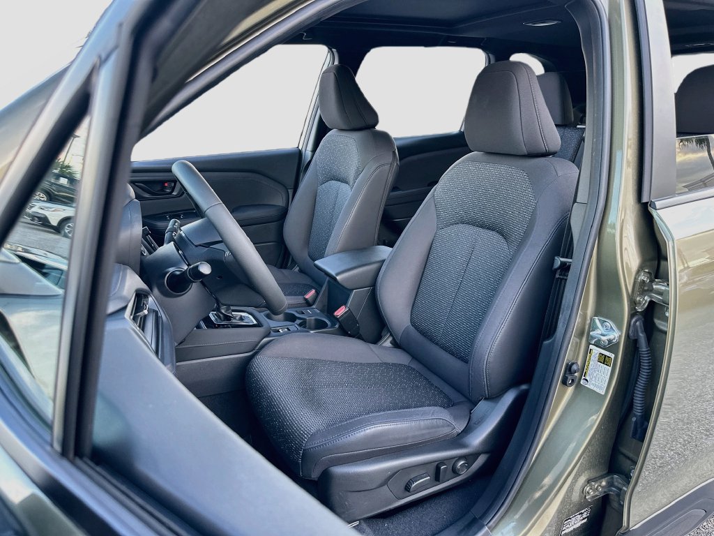 Certified 2025 Subaru Forester Premium AWD/4WD image 20