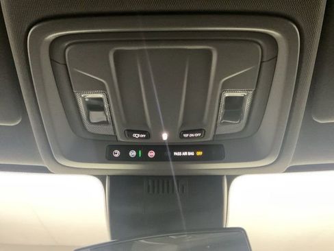 New 2026 Chevrolet Silverado 1500 LT w/ Z71 Off-Road Package image 17