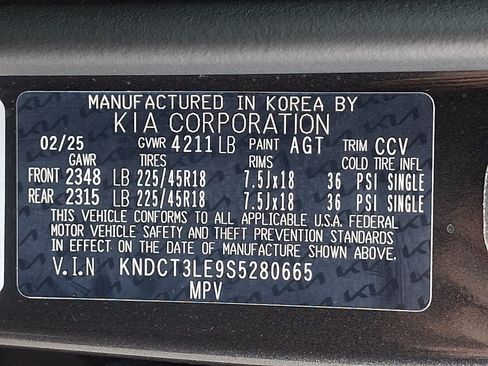 Used 2025 Kia Niro SX Touring FWD image 29