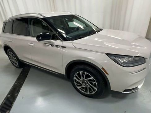 Used 2020 Lincoln Corsair FWD w/ Equipment Group 101A image 2