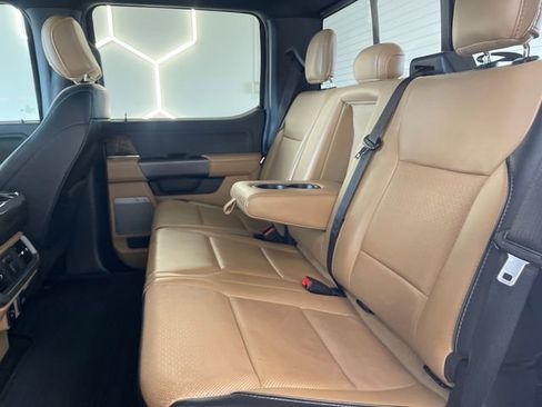 Used 2021 Ford F150 Lariat w/ Equipment Group 502A High image 18