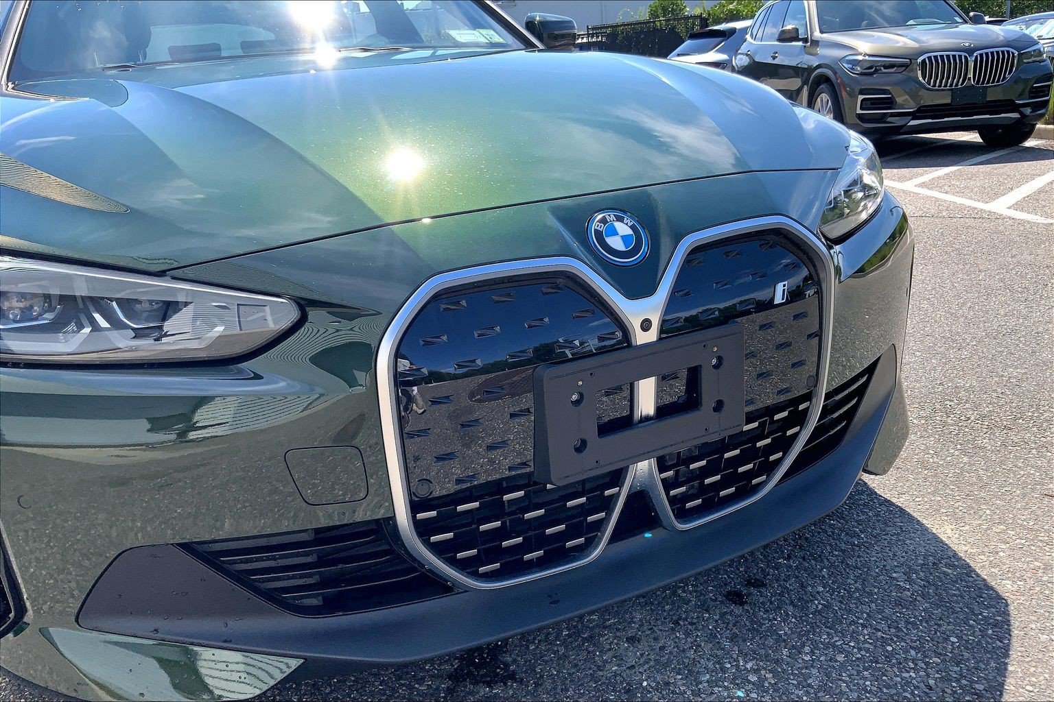 Used 2023 BMW i4 eDrive35 w/ Premium Package RWD image 29
