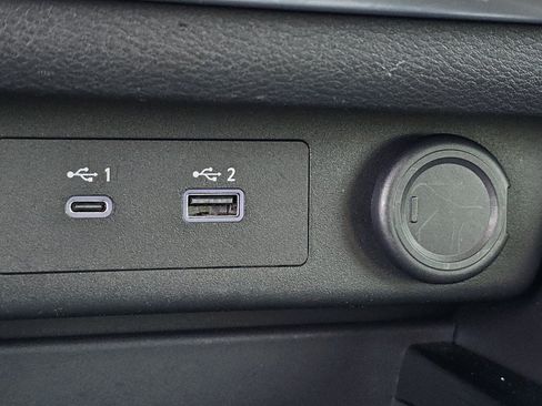 Used 2023 Nissan Rogue S AWD/4WD image 13