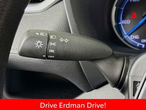 Certified 2025 Toyota RAV4 LE AWD/4WD image 14