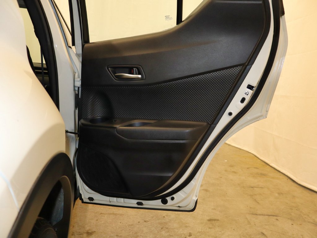 Used 2021 Toyota C-HR LE FWD image 47