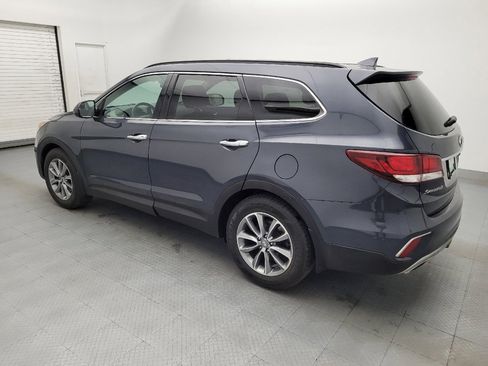 Used 2018 Hyundai Santa Fe SE AWD/4WD image 3