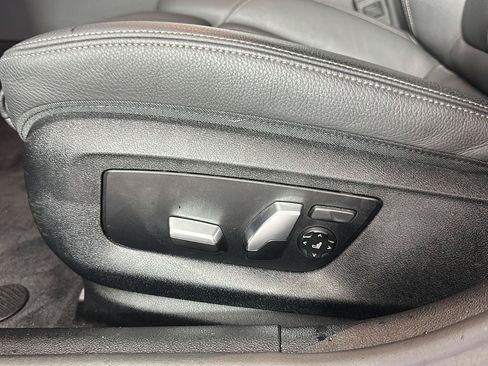Certified 2023 BMW 540i xDrive w/ Premium Package AWD/4WD image 11