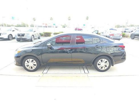 Used 2023 Nissan Versa S image 8