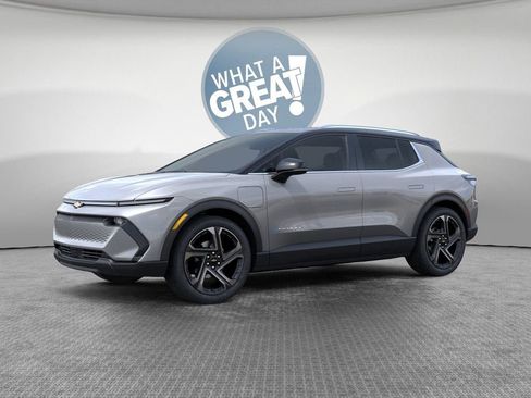 New 2026 Chevrolet Equinox EV LT w/ Convenience Package II image 2