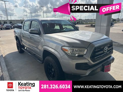 Used 2017 Toyota Tacoma SR w/ SR Convenience Package RWD image 1