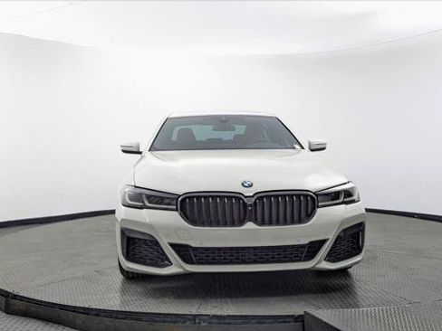 Used 2021 BMW 530i w/ M Sport Package RWD image 12