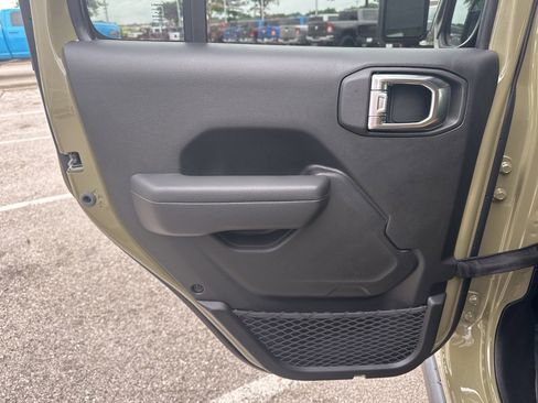 New 2025 Jeep Wrangler Willys 4xe image 37