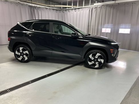 New 2026 Hyundai Kona Limited AWD/4WD image 8