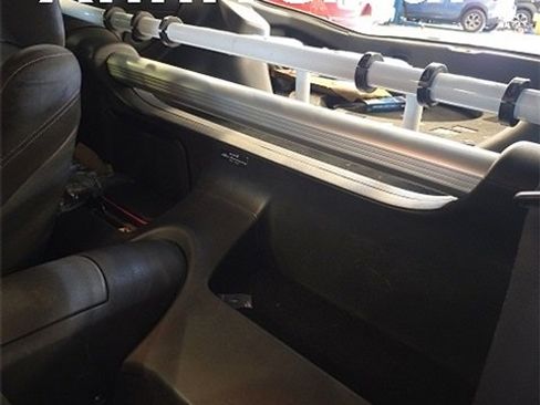 Used 2010 Nissan 370Z Touring w/ Sport Pkg image 18