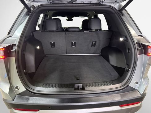 Certified 2025 Chevrolet Equinox LT w/ Convenience Package II image 25