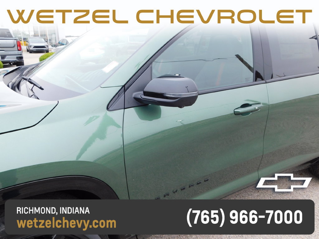 New 2027 Chevrolet Traverse RS w/ LPO, Floor Liner Package FWD image 11