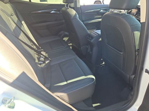 Used 2021 Buick Envision Essence AWD/4WD image 10