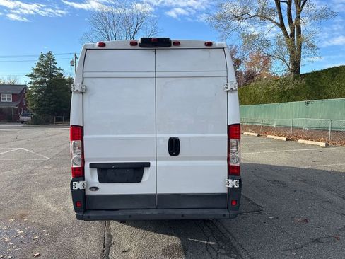 Used 2017 RAM ProMaster 3500 image 5