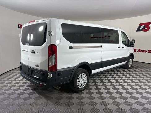 Used 2024 Ford Transit 350 XLT RWD image 7