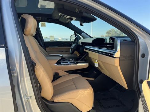 New 2025 Cadillac Escalade IQ Luxury 2 image 35