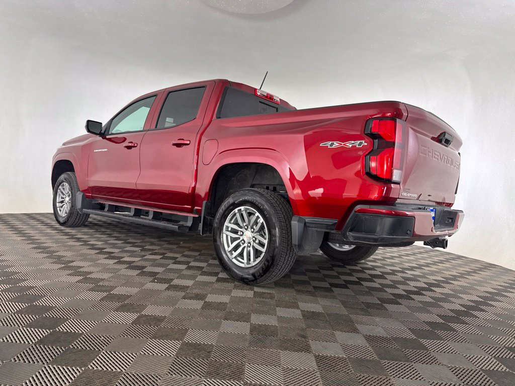 Used 2026 Chevrolet Colorado LT w/ LT Convenience Package AWD/4WD image 11