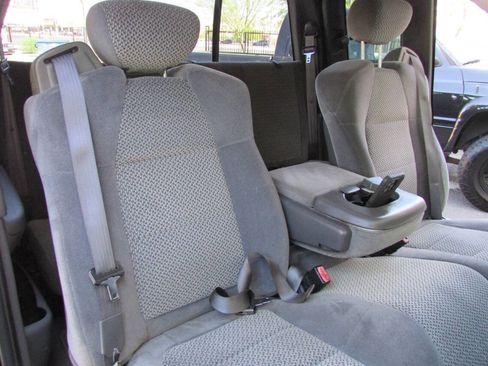 Used 2002 Ford F150 XLT image 24