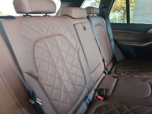 New 2026 BMW X5 xDrive50e w/ M Sport Package image 12