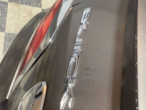 Used 2012 Buick LaCrosse image 11