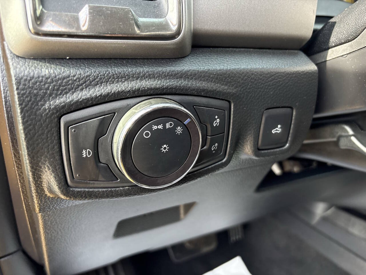 Used 2019 Ford Ranger XLT w/ Equipment Group 302A Luxury RWD image 42