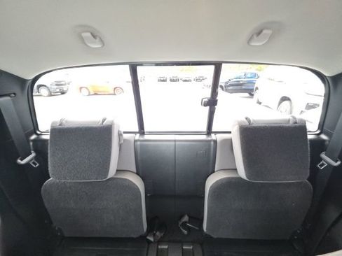 Used 2021 Toyota Tacoma SR5 image 26