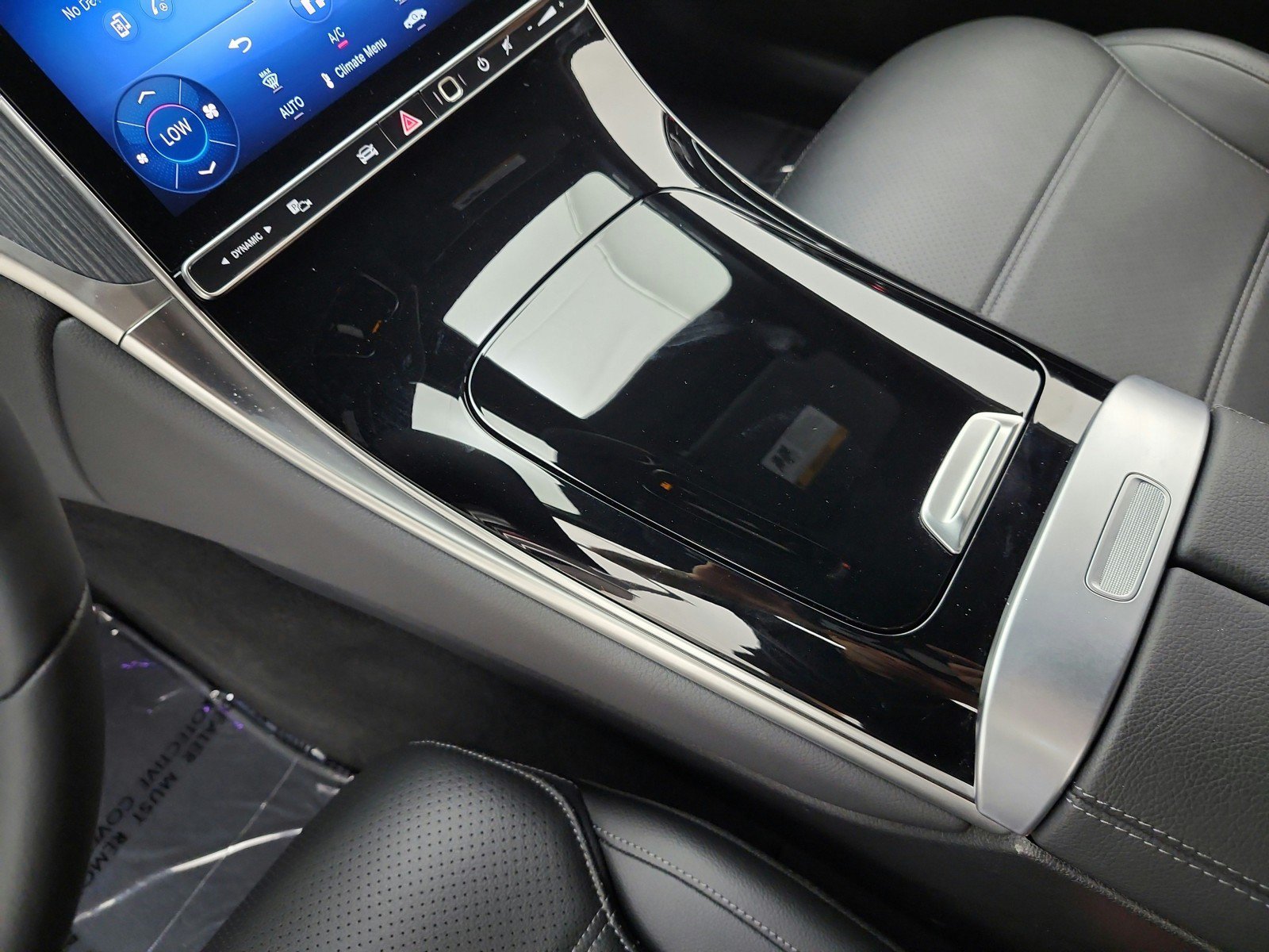Certified 2026 Mercedes-Benz GLC 300 image 11