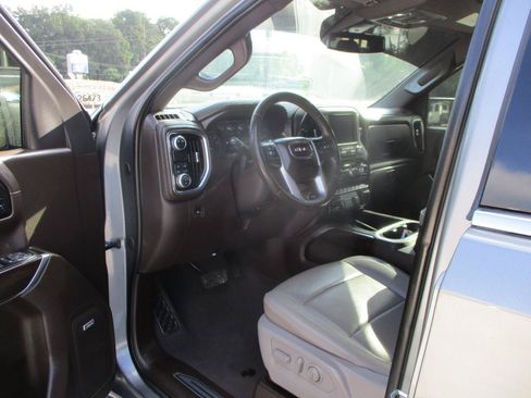 Used 2021 GMC Sierra 1500 SLT w/ SLT Premium Plus Package RWD image 14