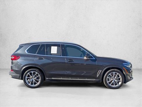 Used 2023 BMW X5 xDrive40i image 4