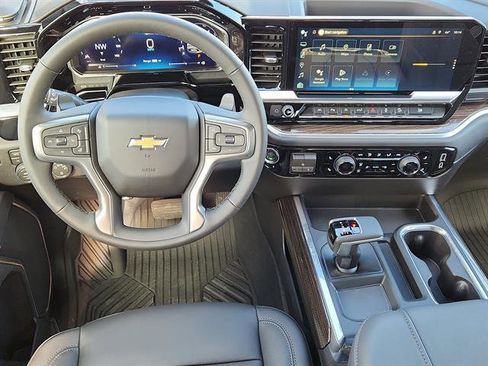 New 2026 Chevrolet Silverado 1500 LT image 10