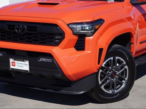 Certified 2024 Toyota Tacoma TRD Sport image 4