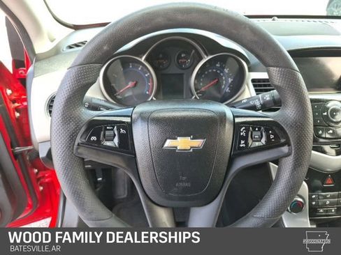 Used 2016 Chevrolet Cruze Eco image 13