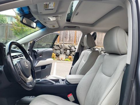 Used 2014 Lexus RX 450h Base AWD 4dr SUV image 11