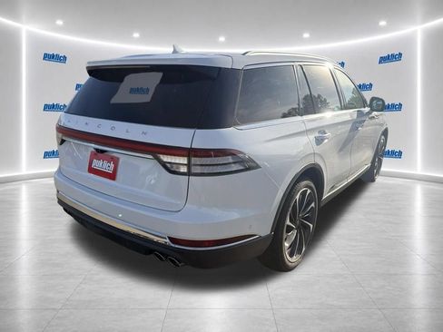 Used 2022 Lincoln Aviator Reserve w/ Equipment Group 201A AWD/4WD image 7