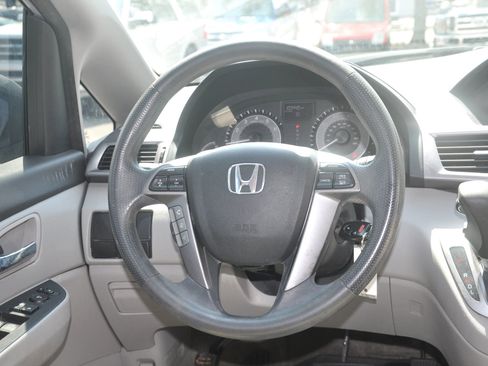 Used 2014 Honda Odyssey LX image 23