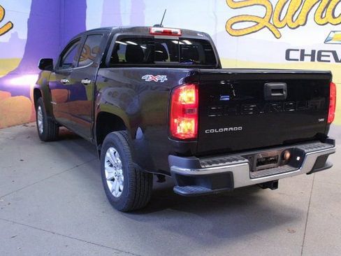 Used 2022 Chevrolet Colorado LT w/ LT Convenience Package image 6