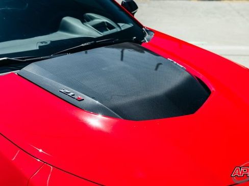Used 2018 Chevrolet Camaro ZL1 RWD image 25