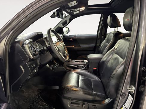 Used 2020 Toyota Tacoma TRD Pro image 13
