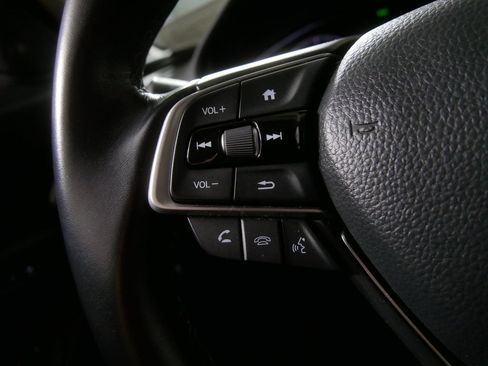 Used 2020 Honda Accord Touring image 21