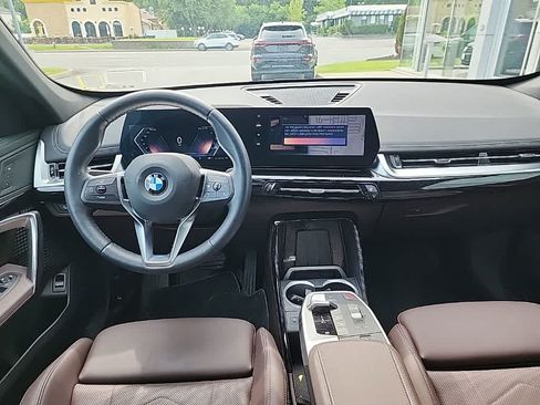 Used 2025 BMW X1 xDrive28i w/ Convenience Package AWD/4WD image 18