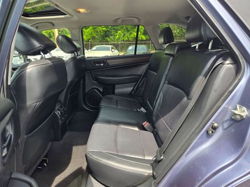 Used 2016 Subaru Outback 2.5i Limited AWD/4WD image 15