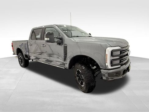 New 2026 Ford F250 Platinum w/ Tremor Off-Road Package image 6