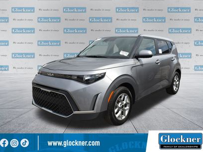 Used 2025 Kia Soul LX w/ LX Technology Package